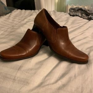 Cute heeled ankle booties 💕